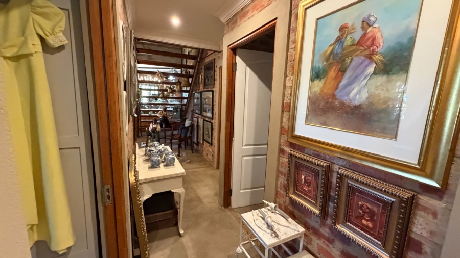  Bedroom Property for Sale in Viljoenskroon Rural Free State